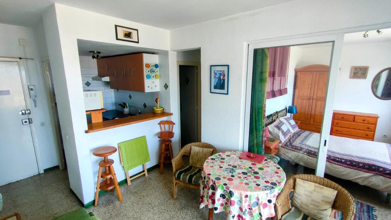 Summer Breeze Apartment Empuriabrava Ngoại thất bức ảnh